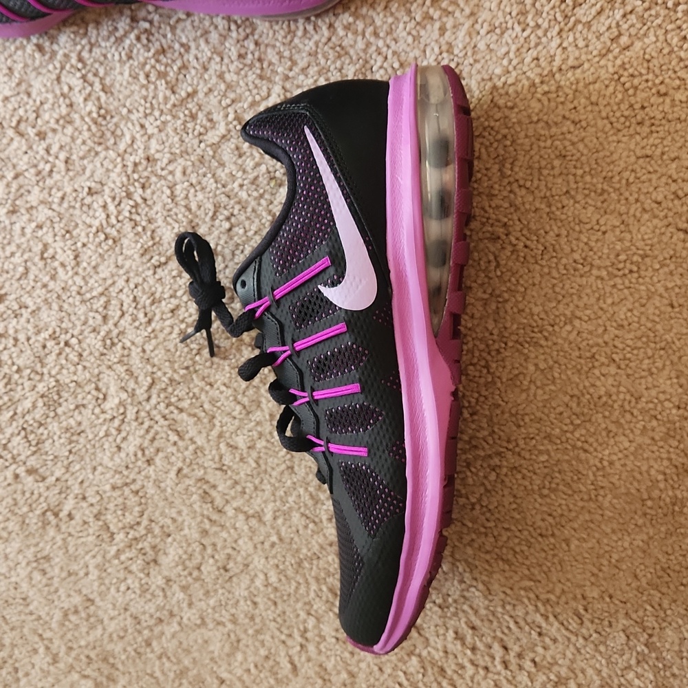 BN Nike Lunarglide sneakers